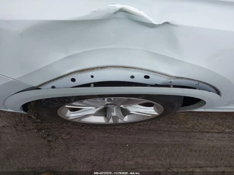 Audi Q8 55 TFSI PREMIUM , снимка 16 - Автомобили и джипове - 53379138