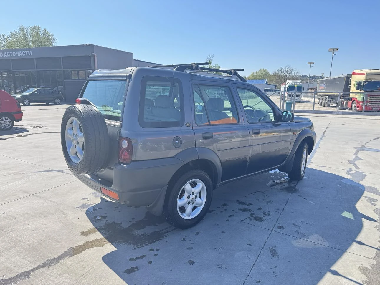 Land Rover Freelander TD4 - изображение 4