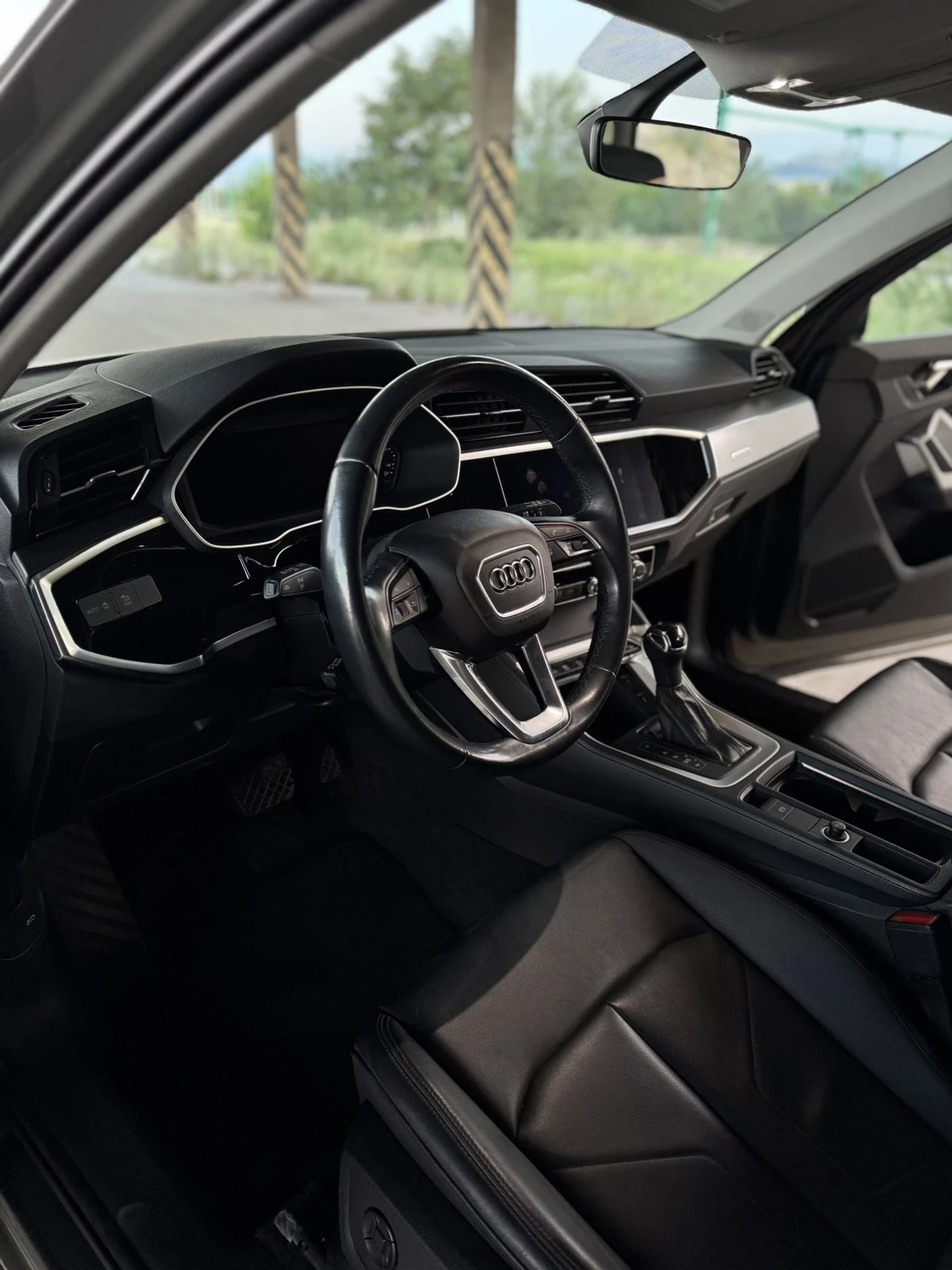 Audi Q3 45  TFSI куатро - изображение 10