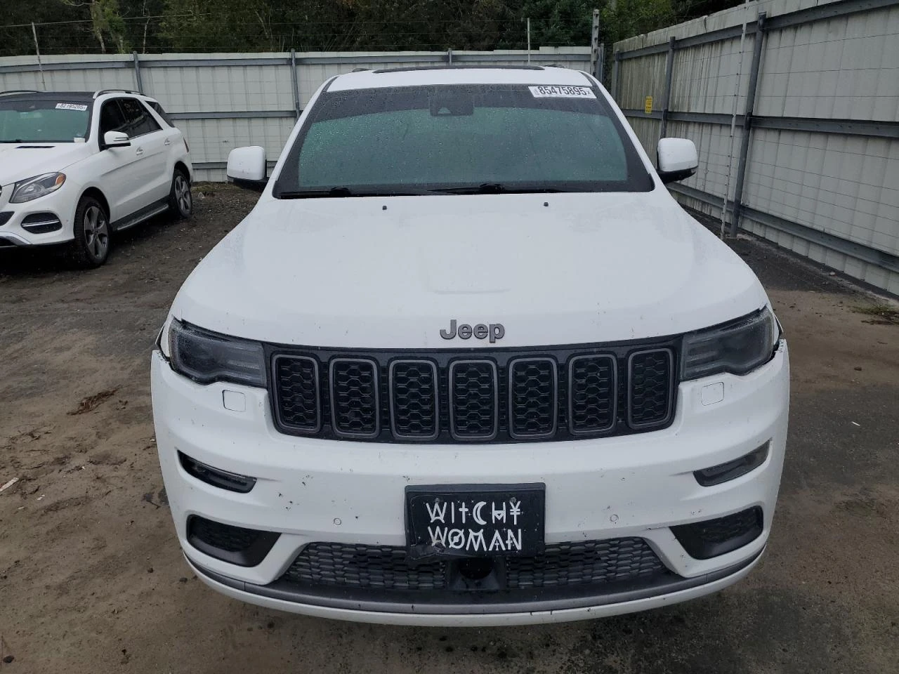 Jeep Grand cherokee Overland / 3.6 V6 / 4x4 / Кожа / ОБДУХВ. / - изображение 5