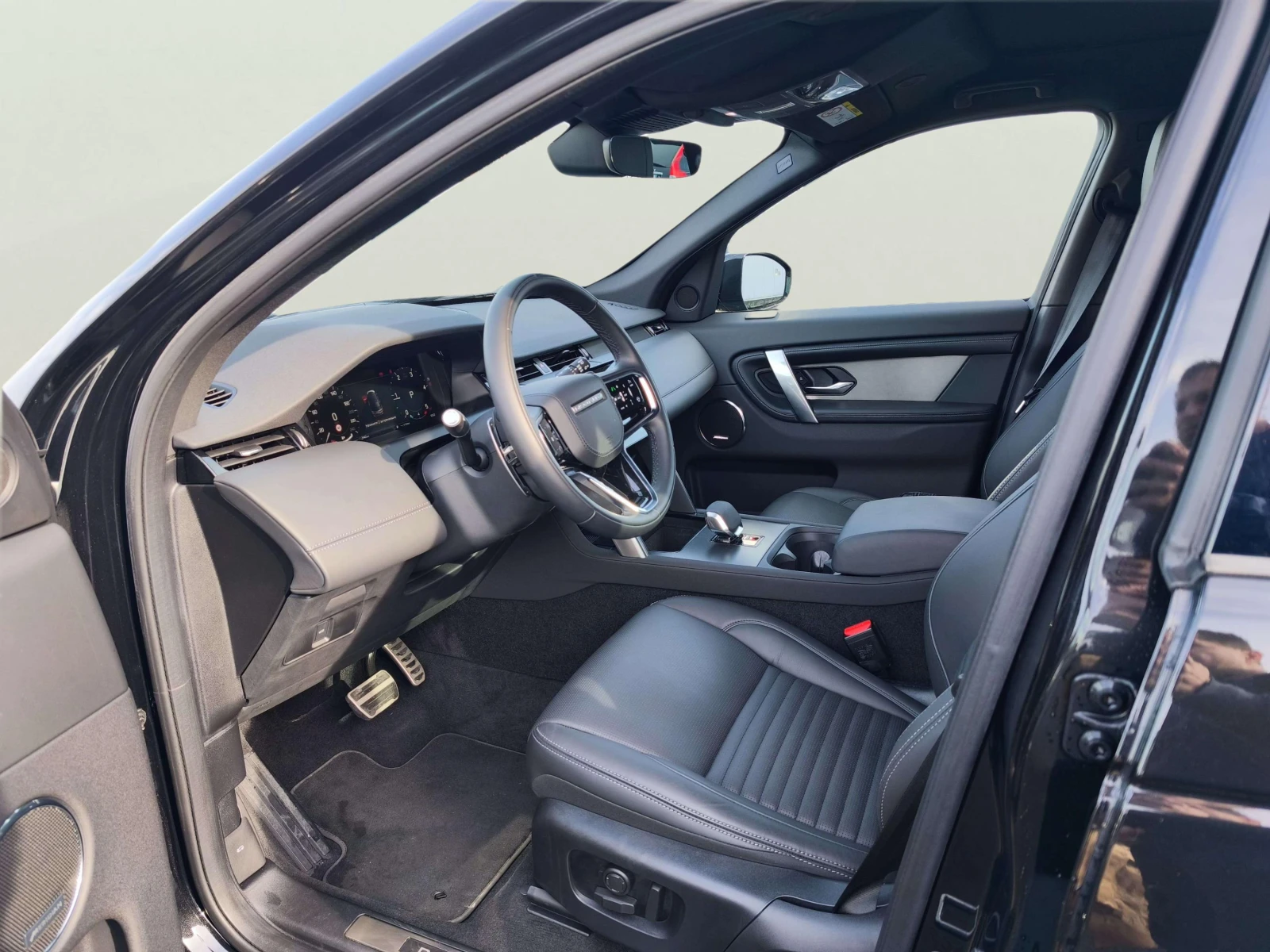 Land Rover Discovery Sport 2.0 - изображение 7