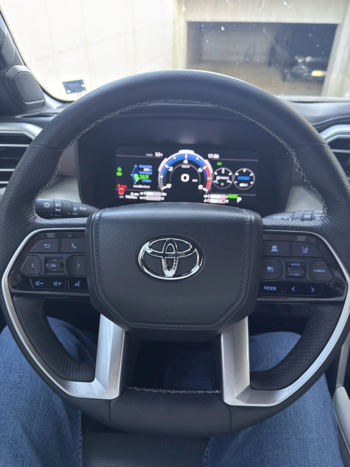 Toyota Sequoia, снимка 4 - Автомобили и джипове - 53736155