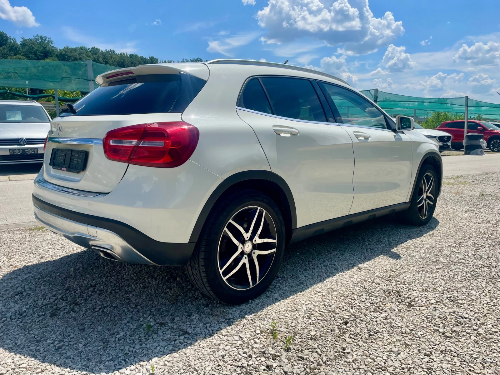 Mercedes-Benz GLA 200 Автомат, снимка 7 - Автомобили и джипове - 55195155