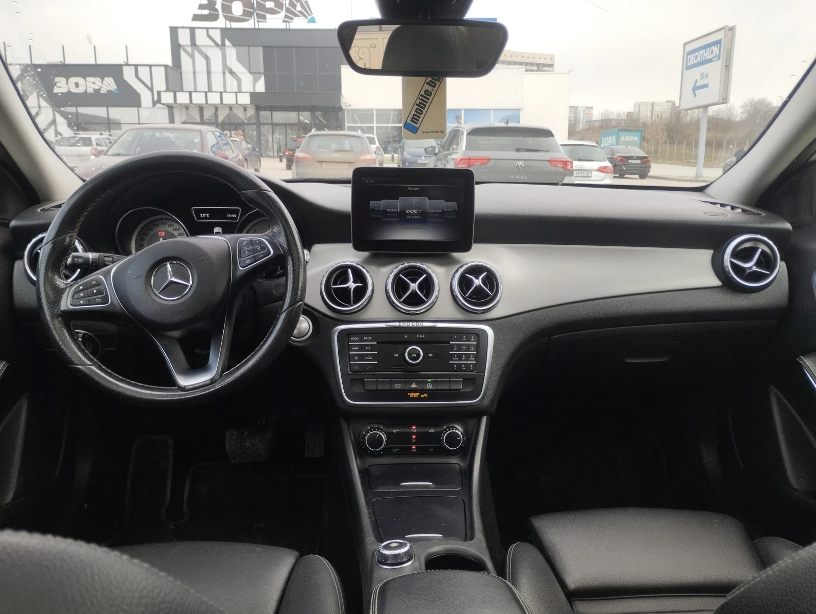 Mercedes-Benz GLA 200 Автомат - изображение 10