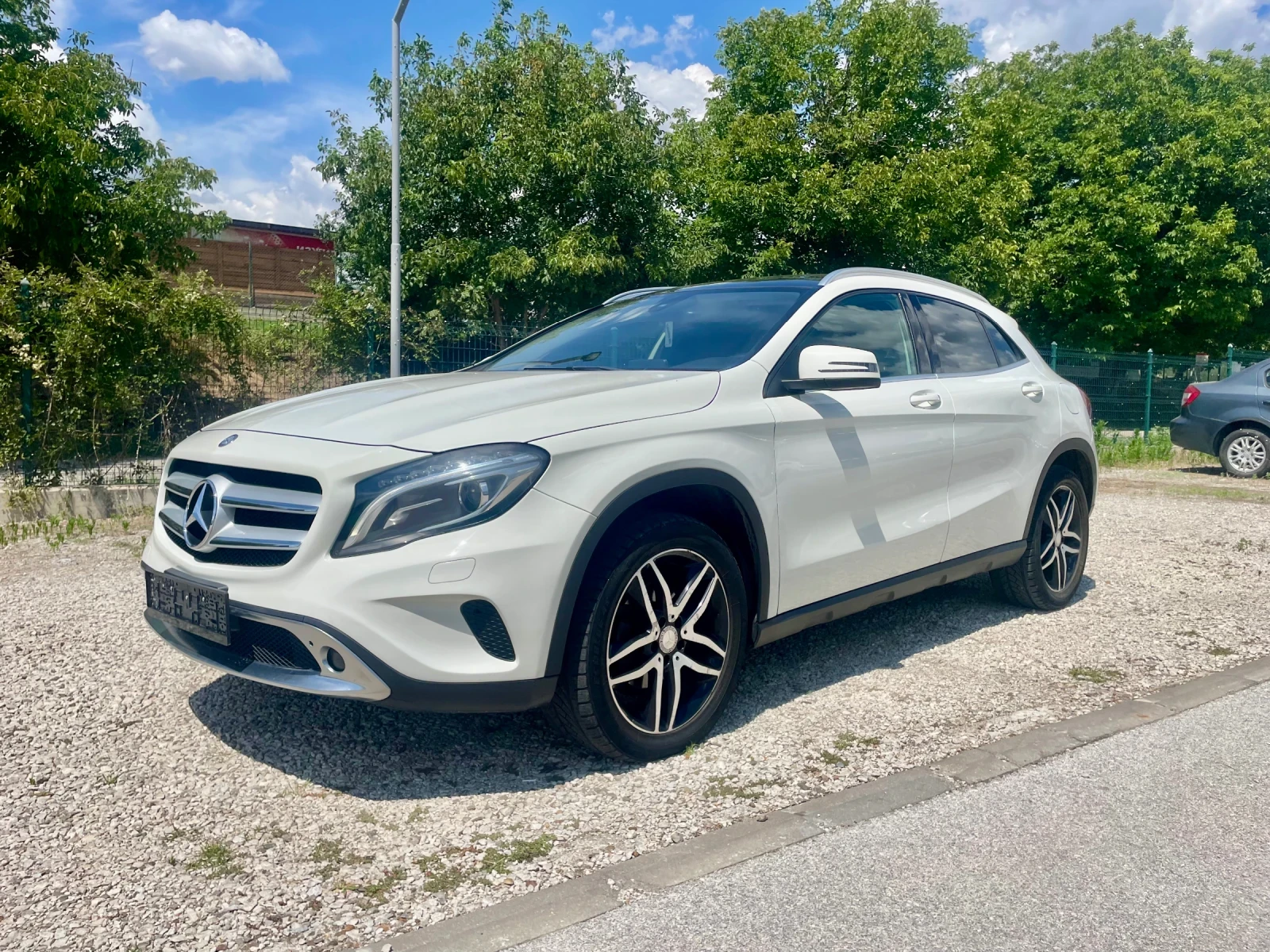 Mercedes-Benz GLA 200 Автомат