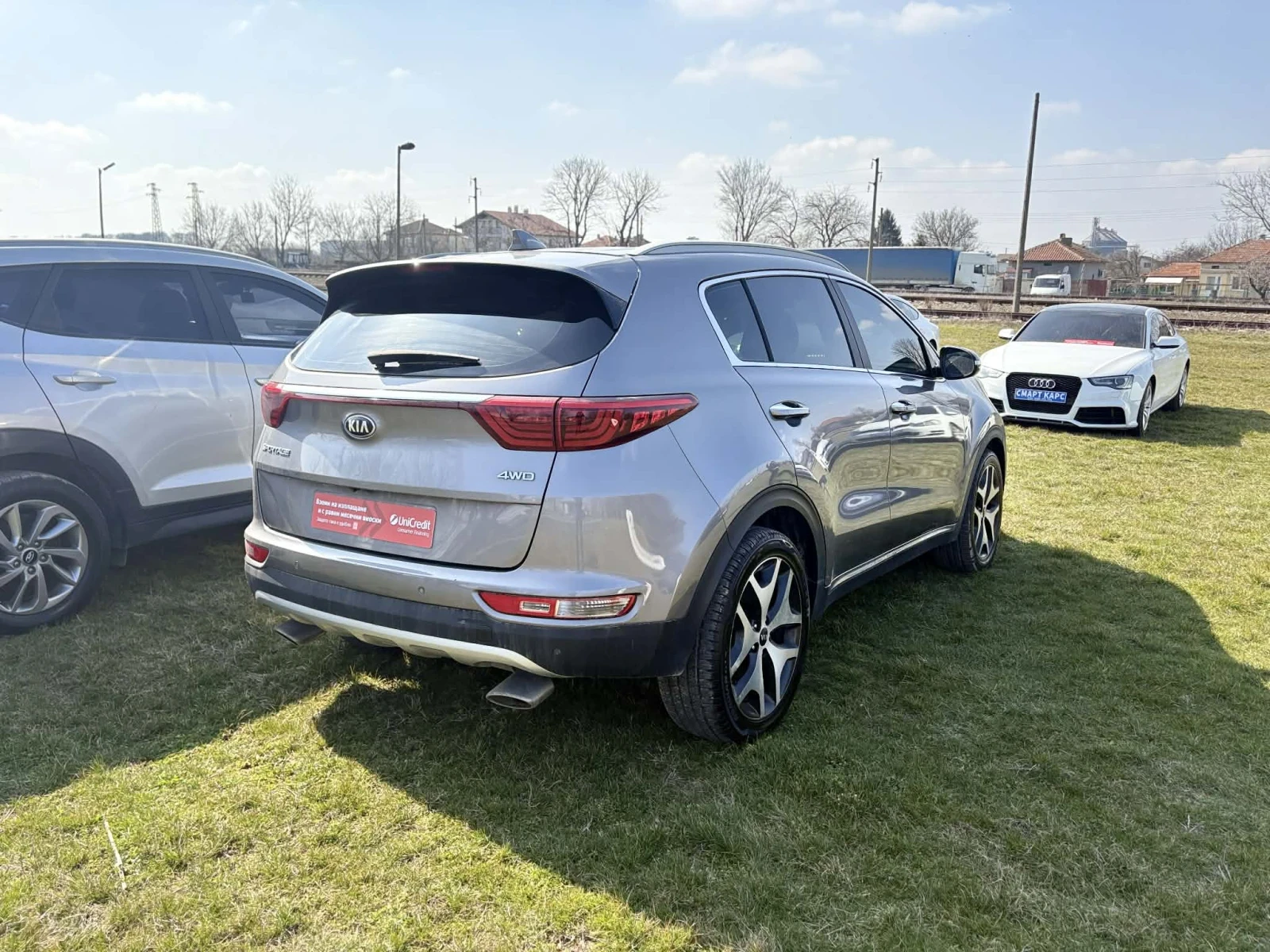Kia Sportage 2.0 Dizel 4x4, снимка 6 - Автомобили и джипове - 54034233
