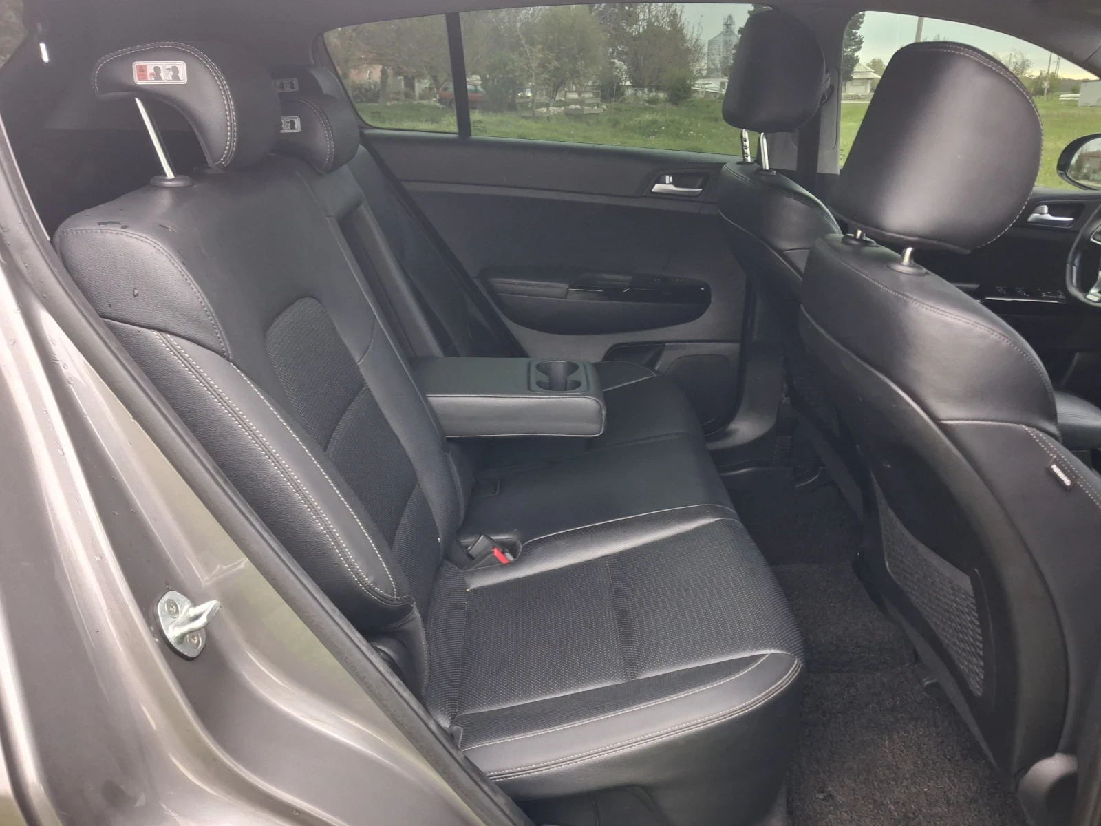 Kia Sportage 2.0 CRDI 4x4 | Mobile.bg � ����������� 13