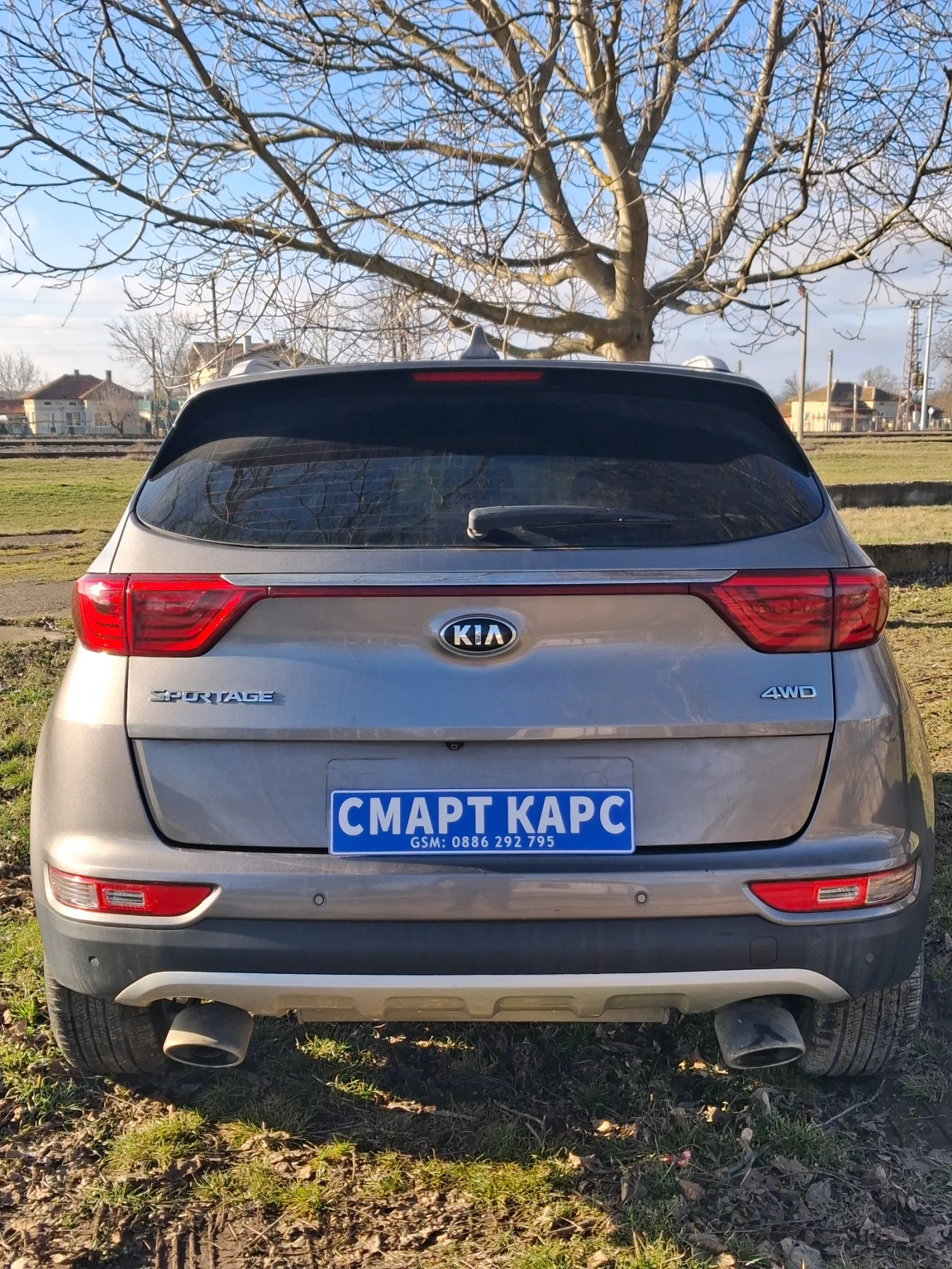 Kia Sportage 2.0 Dizel 4x4, снимка 5 - Автомобили и джипове - 54034233