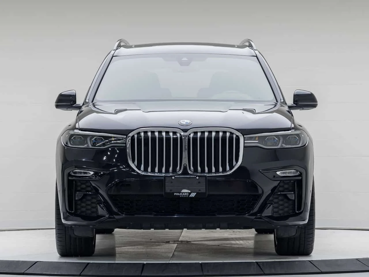BMW X7 * xDrive40i | harman/kardon Sound System & Head Up | Mobile.bg � ����������� 4