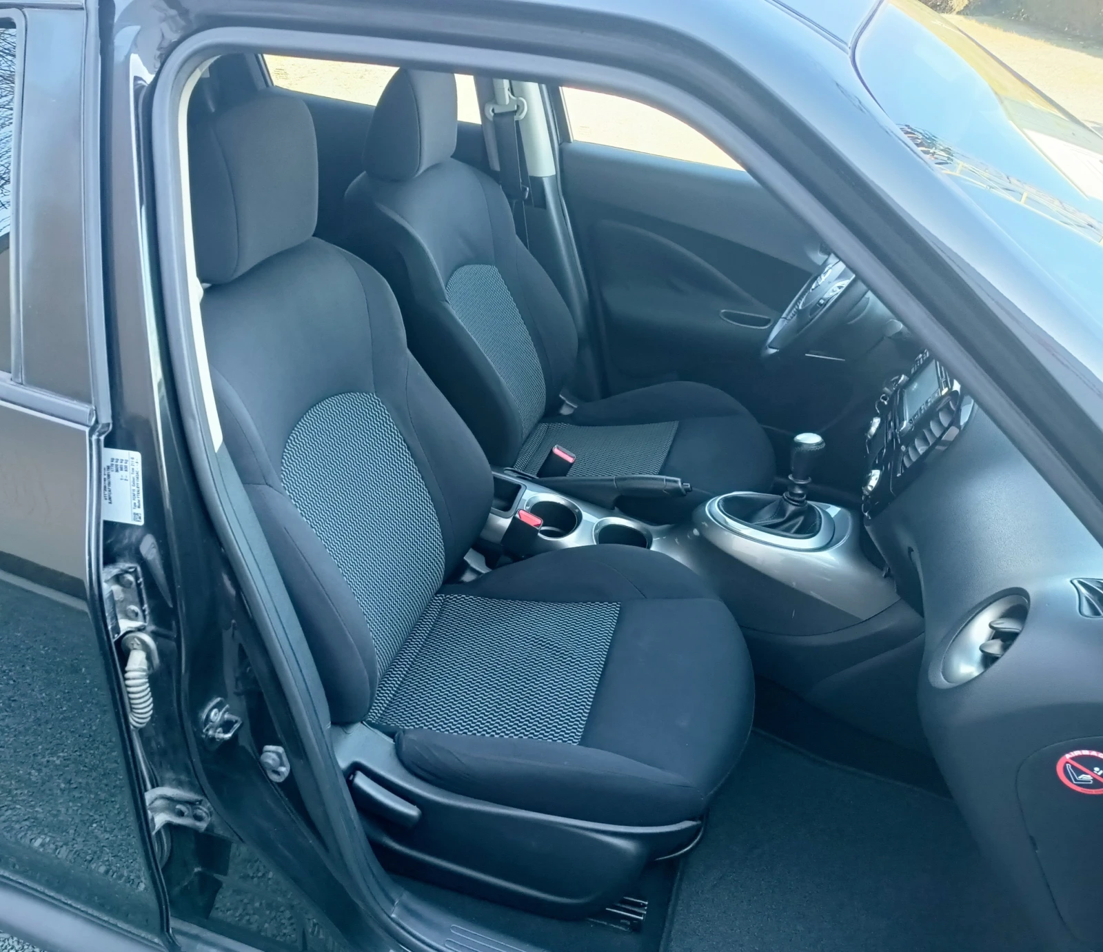 Nissan Juke 1.5 DCI, снимка 11 - Автомобили и джипове - 54979674