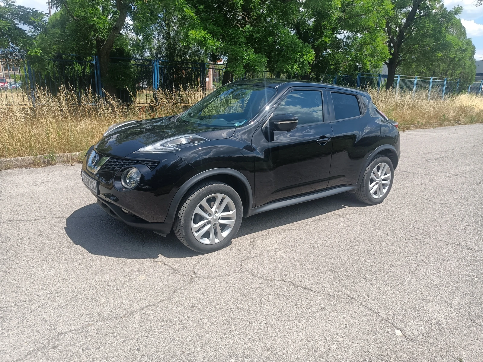 Nissan Juke 1.5 DCI, снимка 3 - Автомобили и джипове - 54979674