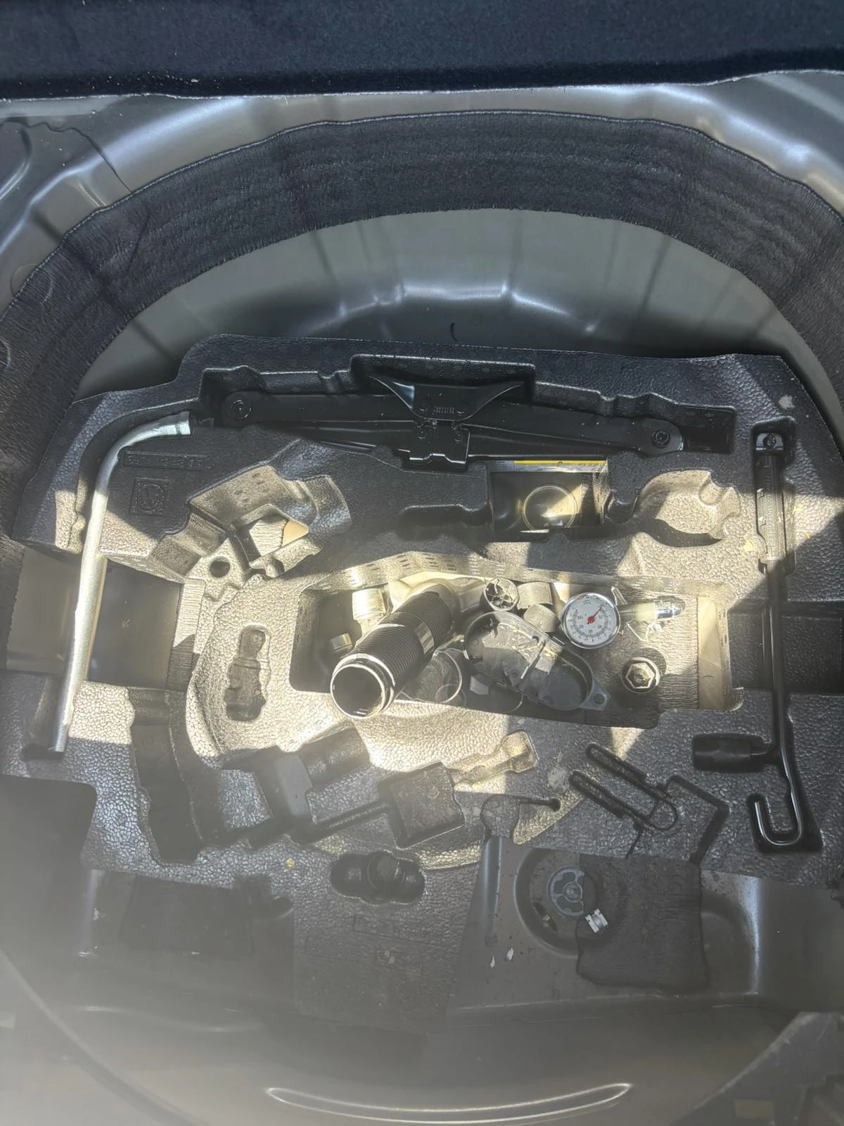VW T-Cross 1.5 tsi, снимка 13 - Автомобили и джипове - 55445329