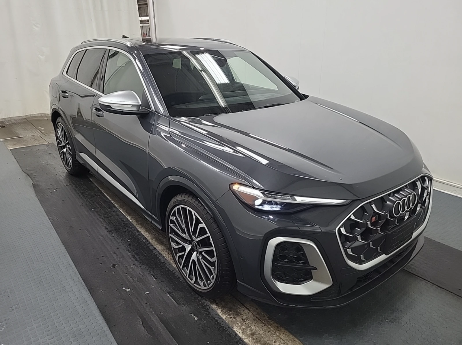 Audi SQ5 2025 Audi SQ5 TECHNIK, снимка 2 - Автомобили и джипове - 55950712
