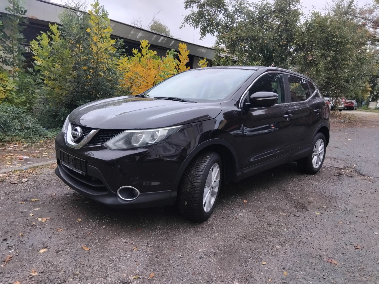 Nissan Qashqai 1.2t navi cam