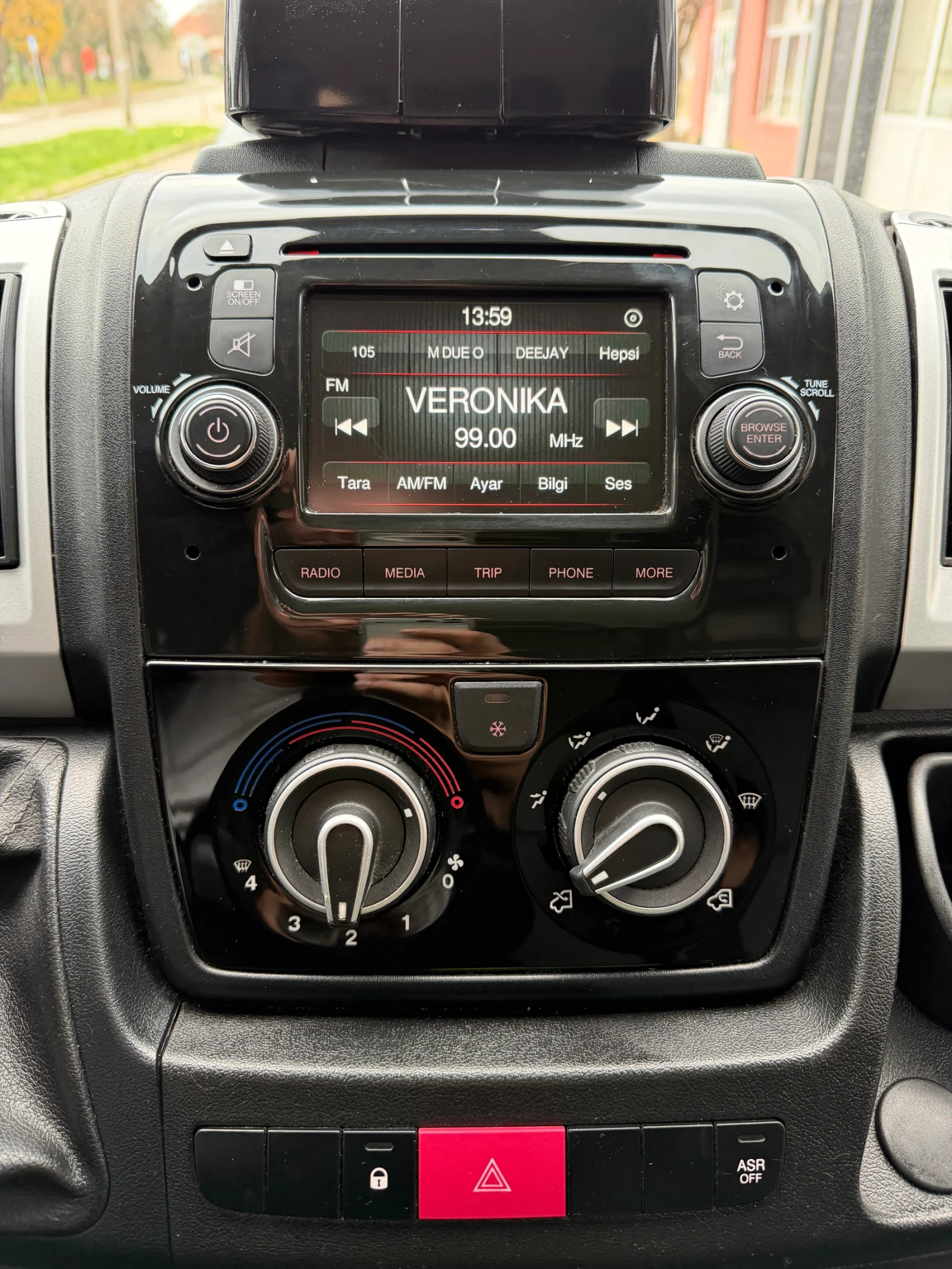 Fiat Ducato 2.3 Multijet Клима Euro 6 - изображение 8