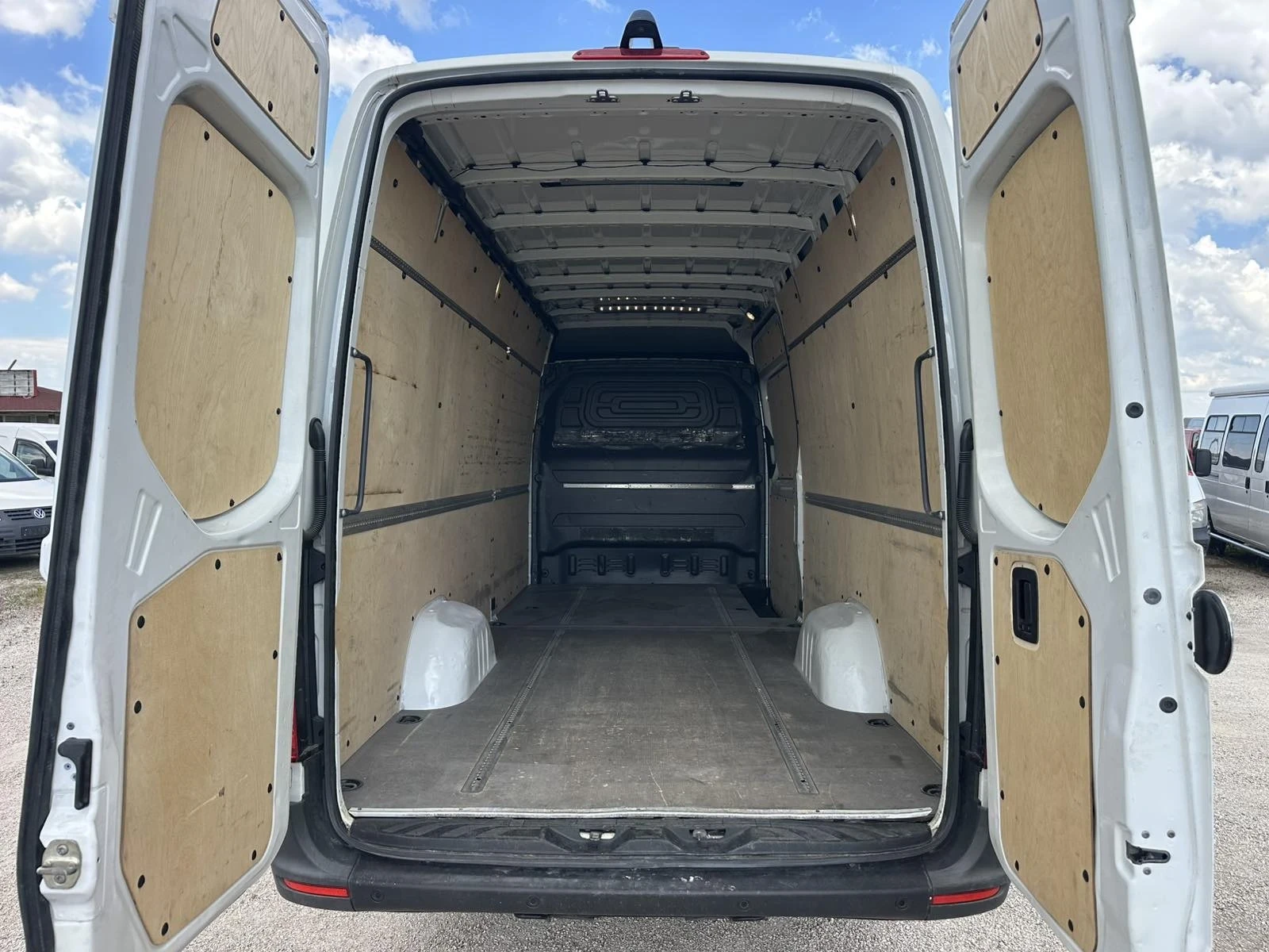Mercedes-Benz Sprinter 316, снимка 6 - Бусове и автобуси - 54984557