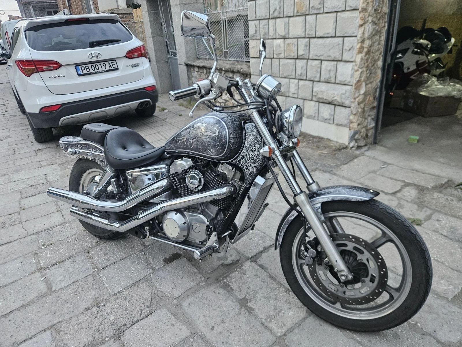 Honda Shadow VT 1100 - изображение 2