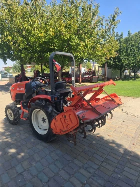 Трактор Kubota NB21, снимка 4