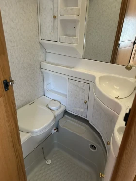 Каравана Hobby LandHaus 750UMF, снимка 11 — Bazar.bg Каравана Hobby LandHaus 750UMF, снимка 11