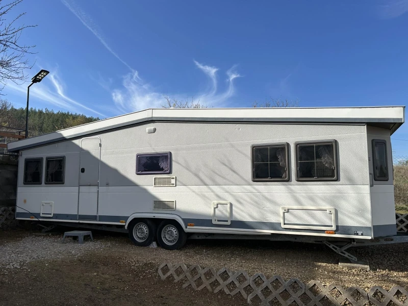 Каравана Hobby LandHaus 750UMF