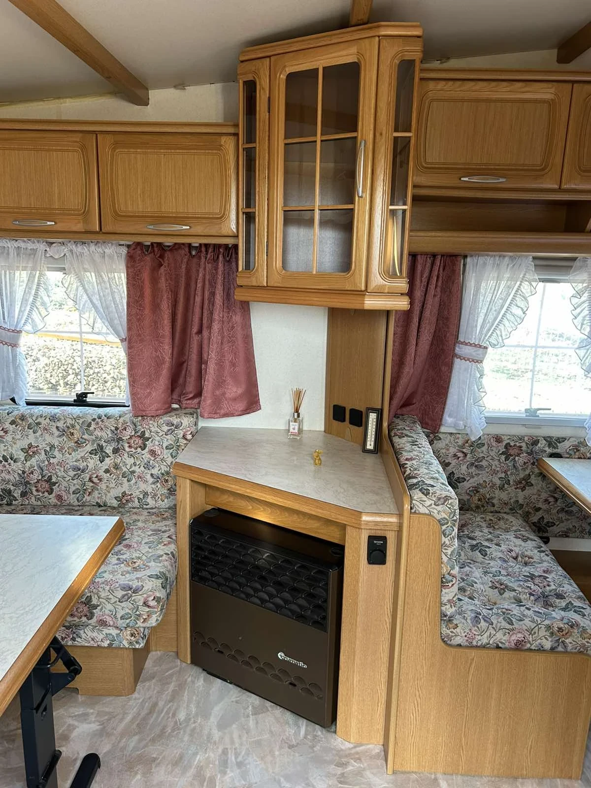 Каравана Hobby LandHaus 750UMF - изображение 5