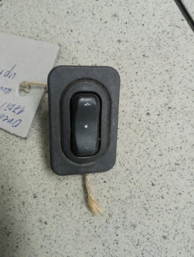 Копче ел стъкло предно дясно Опел Корса Ц 4врати