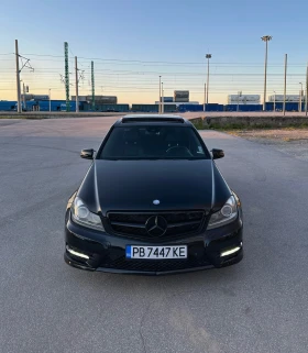 Mercedes-Benz C 350 AMG 4MATIC, снимка 1