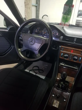 Mercedes-Benz 124 200 E, снимка 4