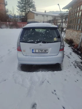 Mitsubishi Grandis - 100 € / 195.58 лв. - 69527846 3