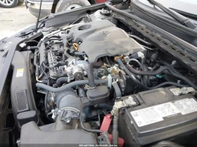 Toyota Camry 2.5l Se, снимка 10 - Автомобили и джипове - 53619018