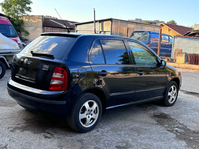 Skoda Fabia TDI, снимка 5 - Автомобили и джипове - 47221634