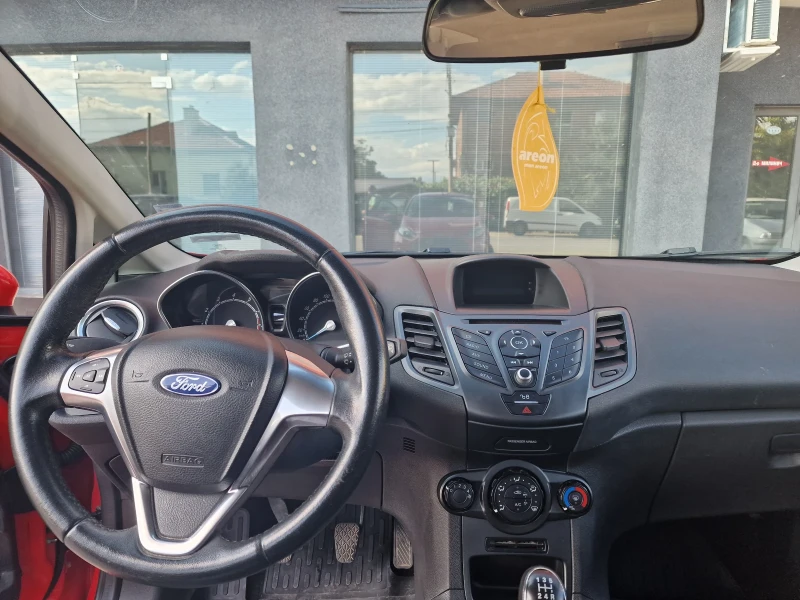 Ford Fiesta, снимка 11 - Автомобили и джипове - 47260113