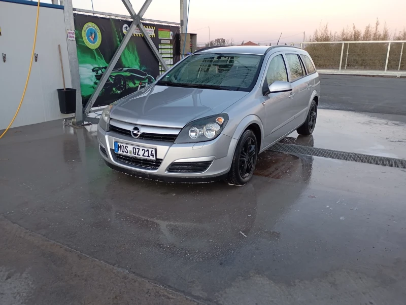 Opel Astra, снимка 1 - Автомобили и джипове - 47938962