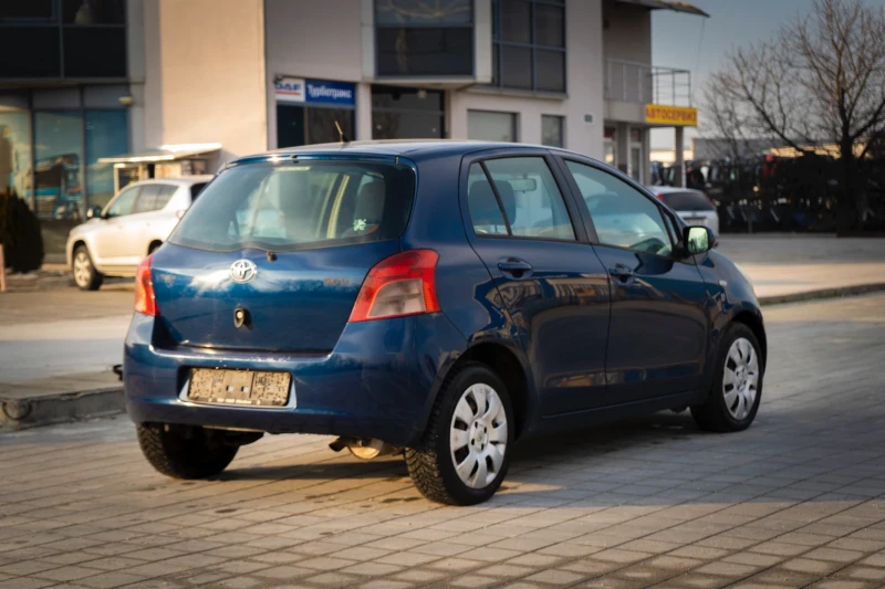 Toyota Yaris 1.33 VVT-i 101 к.с, снимка 5 - Автомобили и джипове - 48454176