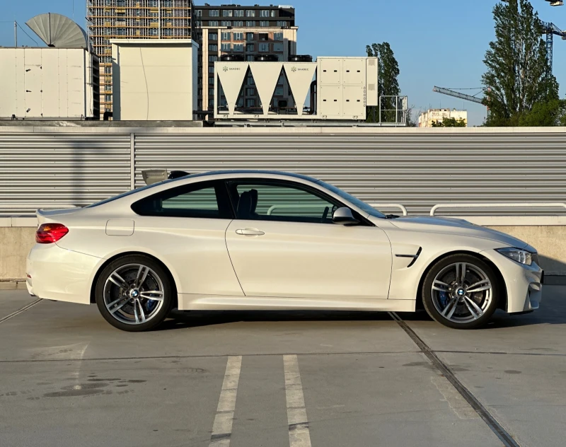 BMW M4, снимка 5 - Автомобили и джипове - 49997655