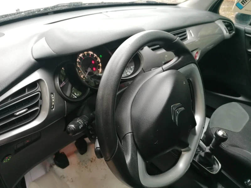 Citroen C3 1.4 Газов инжекцион, снимка 9 - Автомобили и джипове - 51922815