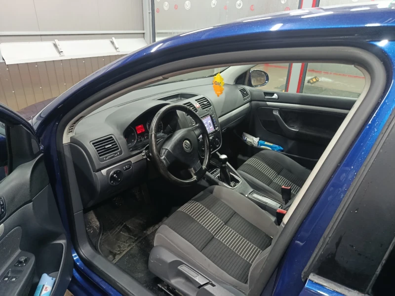VW Golf TDI 1.9, снимка 6 - Автомобили и джипове - 52596256