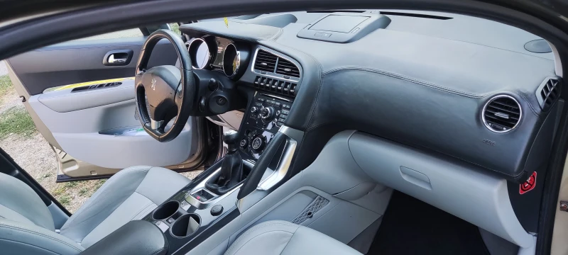 Peugeot 3008 1.6 Turbo, снимка 9 - Автомобили и джипове - 52788487