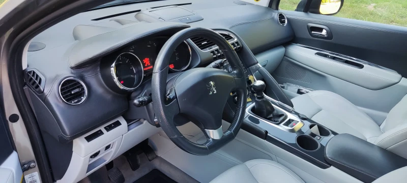 Peugeot 3008 1.6 Turbo, снимка 7 - Автомобили и джипове - 52788487
