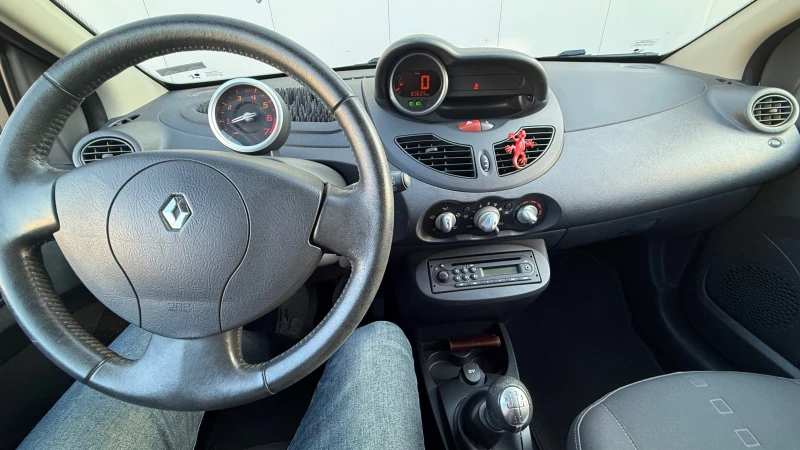 Renault Twingo, снимка 8 - Автомобили и джипове - 52805483