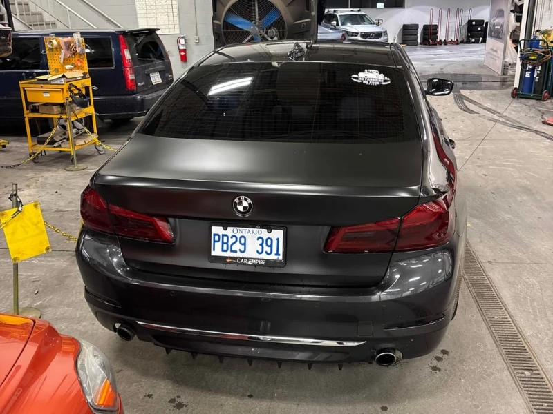 BMW 530 * 530i xDrive * CARFAX * ЦЕНА ДО БГ, снимка 5 - Автомобили и джипове - 53035201