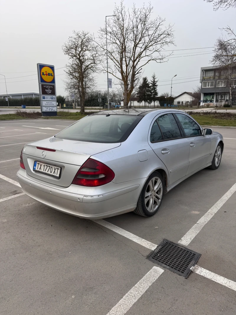 Mercedes-Benz E 320, снимка 4 - Автомобили и джипове - 53487565