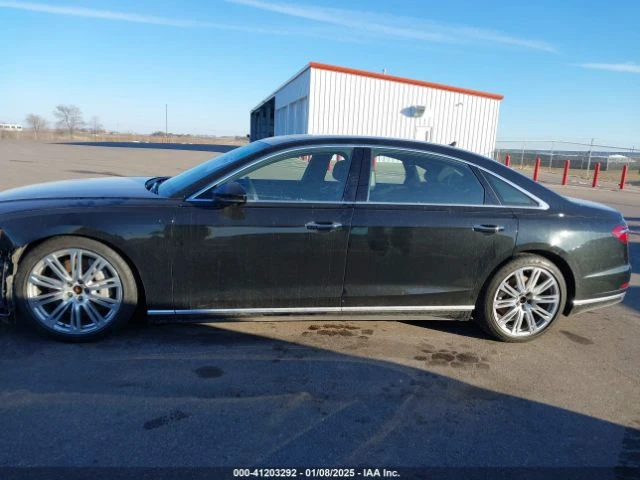 Audi A8 ПАМЕТ* ПОДГРЕВ* ОБДУХВАНЕ* МАСАЖ* , снимка 3 - Автомобили и джипове - 49005786