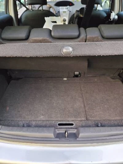 Toyota Yaris  - изображение 6