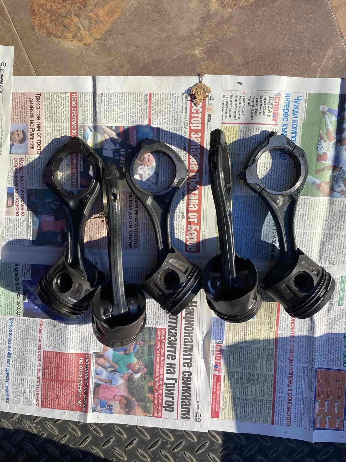 Mercedes-Benz E 350 250лв.* 5 броя бутала с биели 265к.с.* 4matic* , снимка 1