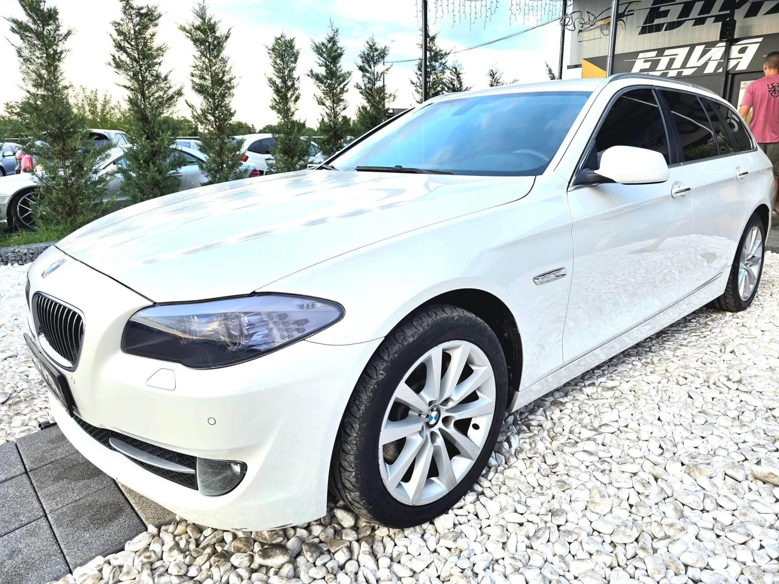 BMW 525 D XDRIVE FULL TOP РЯДКА КОЖА ЛИЗИНГ 100%, снимка 1