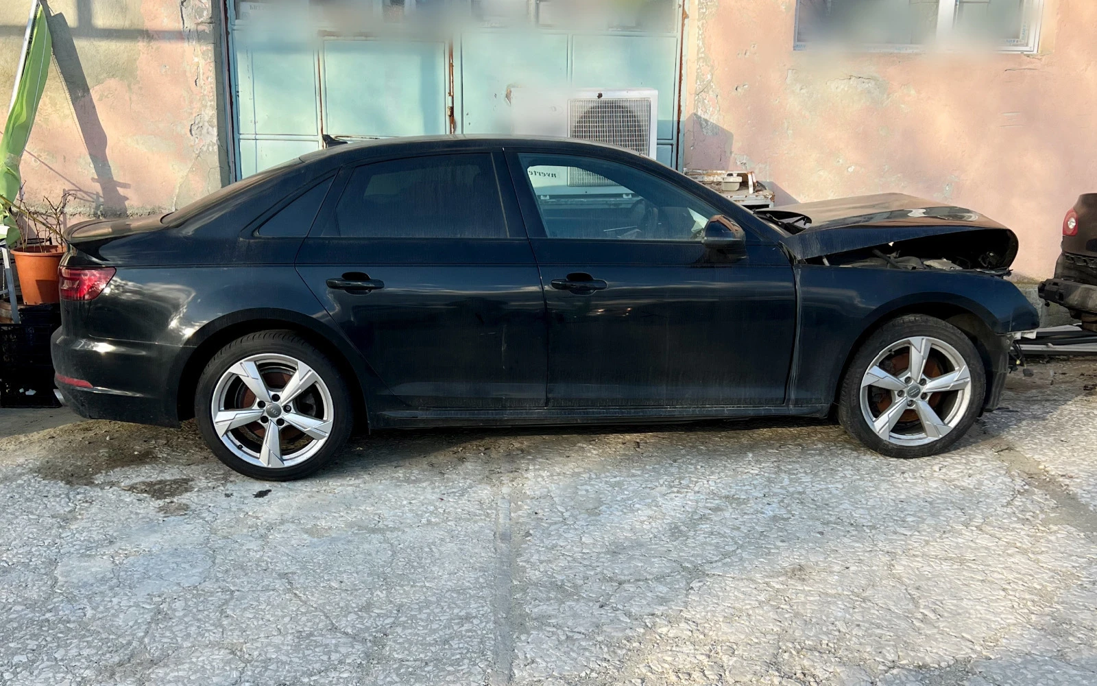 Audi A4 Sline 1.4tfsi - изображение 2