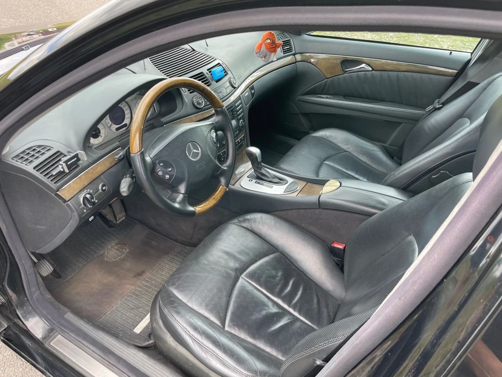 Mercedes-Benz E 270 CDI AVANTGARDE - изображение 6