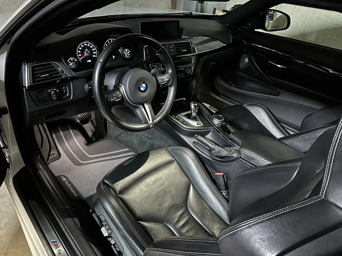 BMW M4  - изображение 5