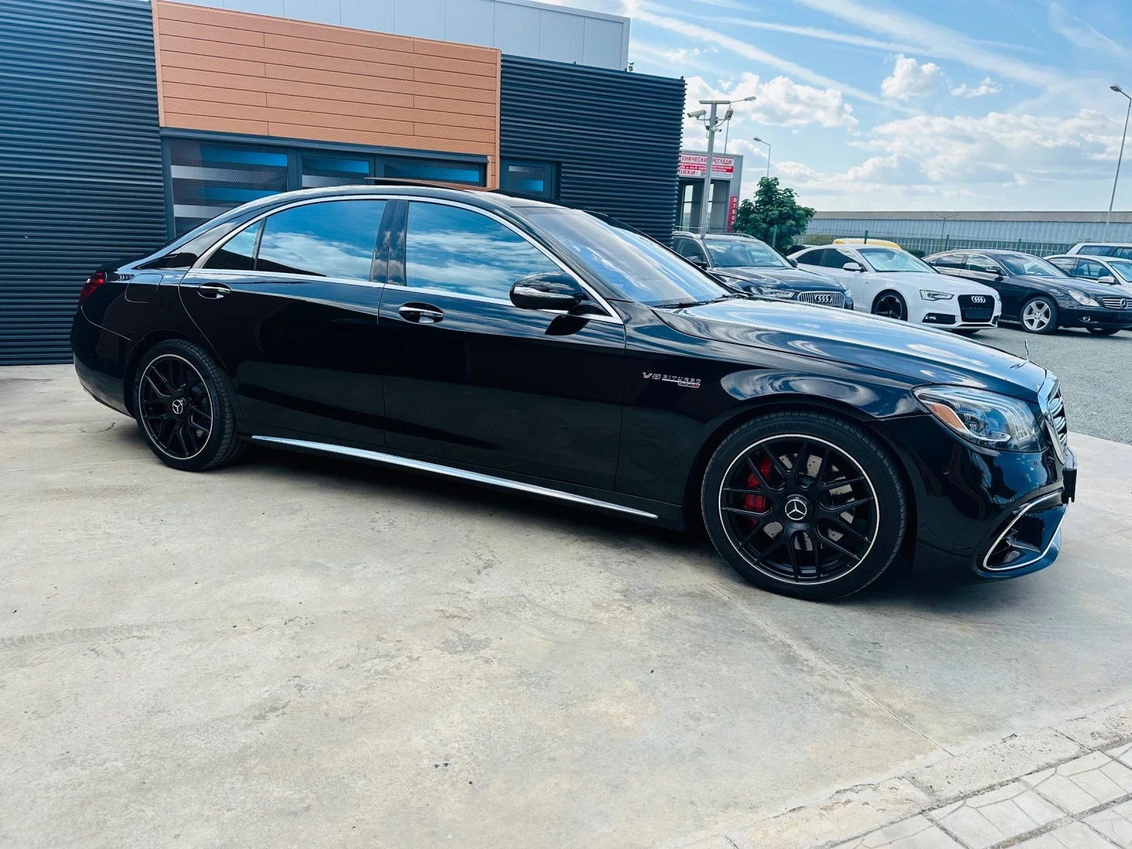 Mercedes-Benz S 500 V8/4-maticAMG-пакет/Панорама - изображение 4